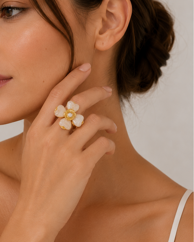 Anillo Flor Nacarada
