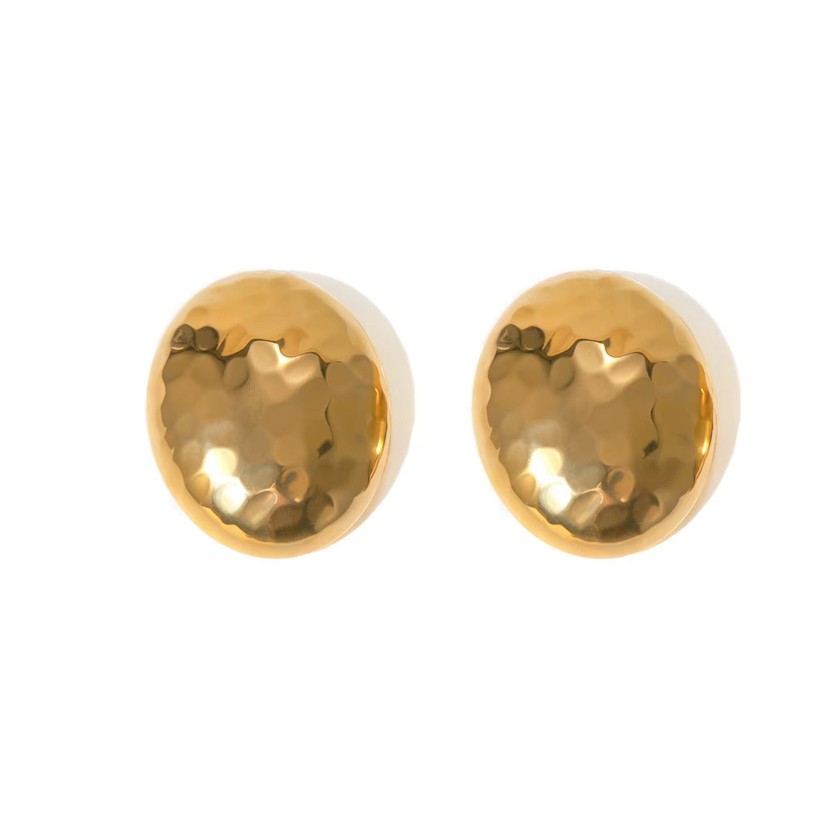 Aretes dorados con relieve brilloso