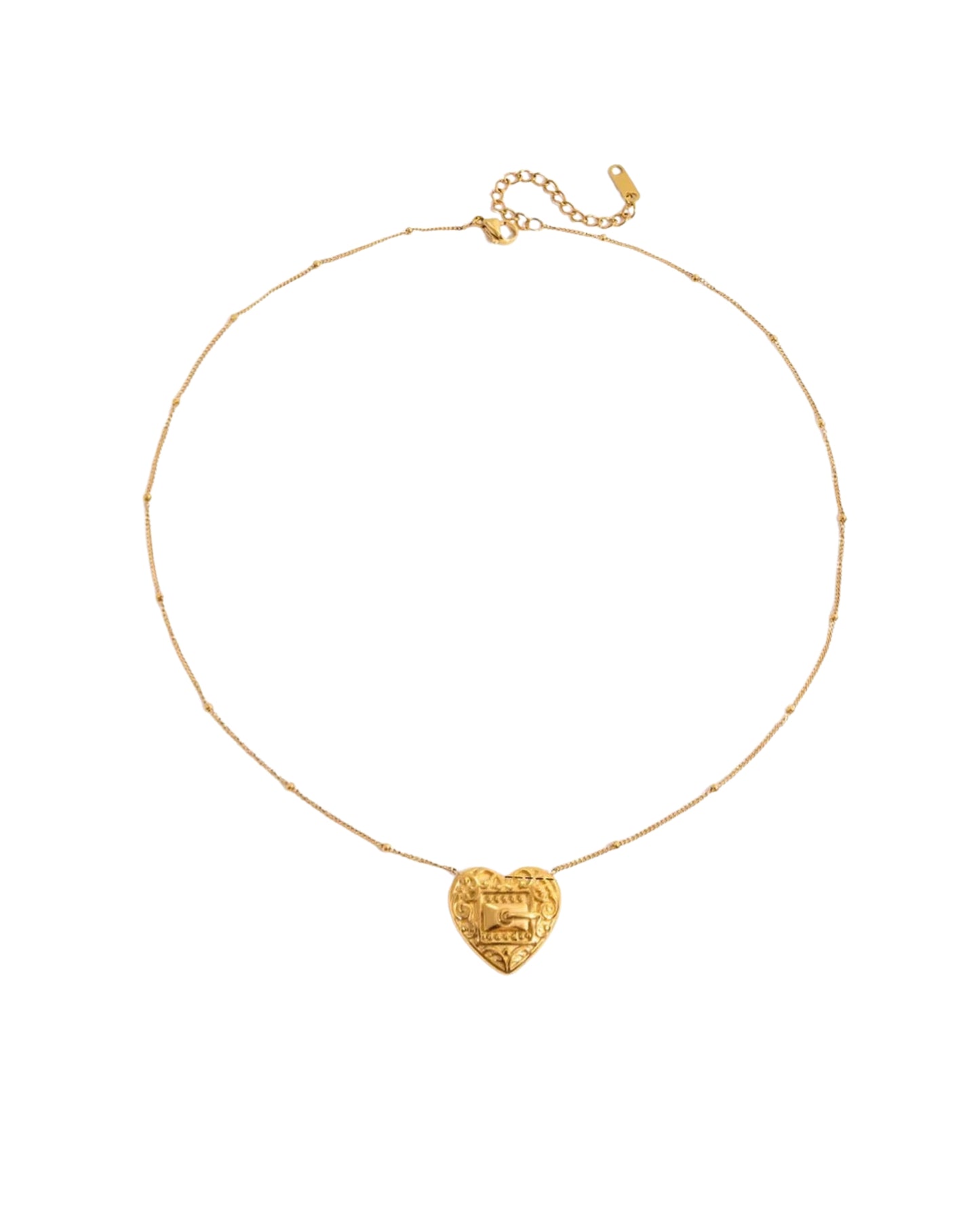 Gargantilla dorada con dije de corazon