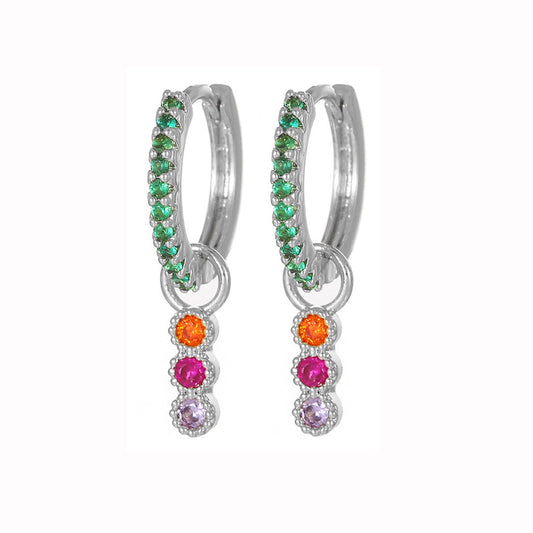 Arete de piedra zirconia, color verde, tipo huggie.