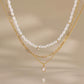 Collar de Capas con Perlas y Detalles Dorados