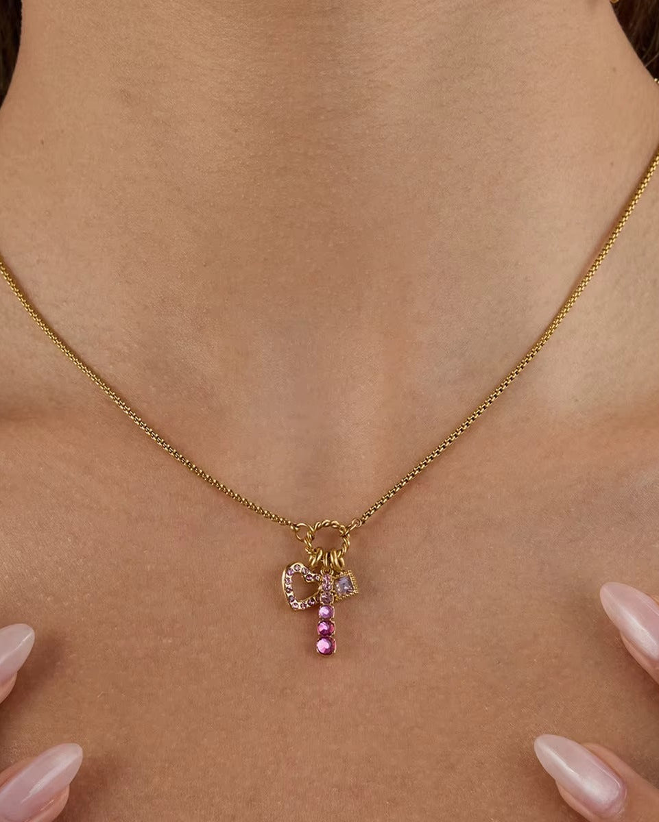 Collar dorado de moño de tipo ajustable