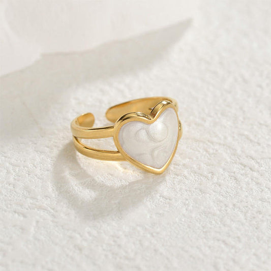 Ivette Pearlheart Ring