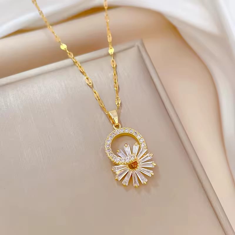 Miranda Halo Gift Set