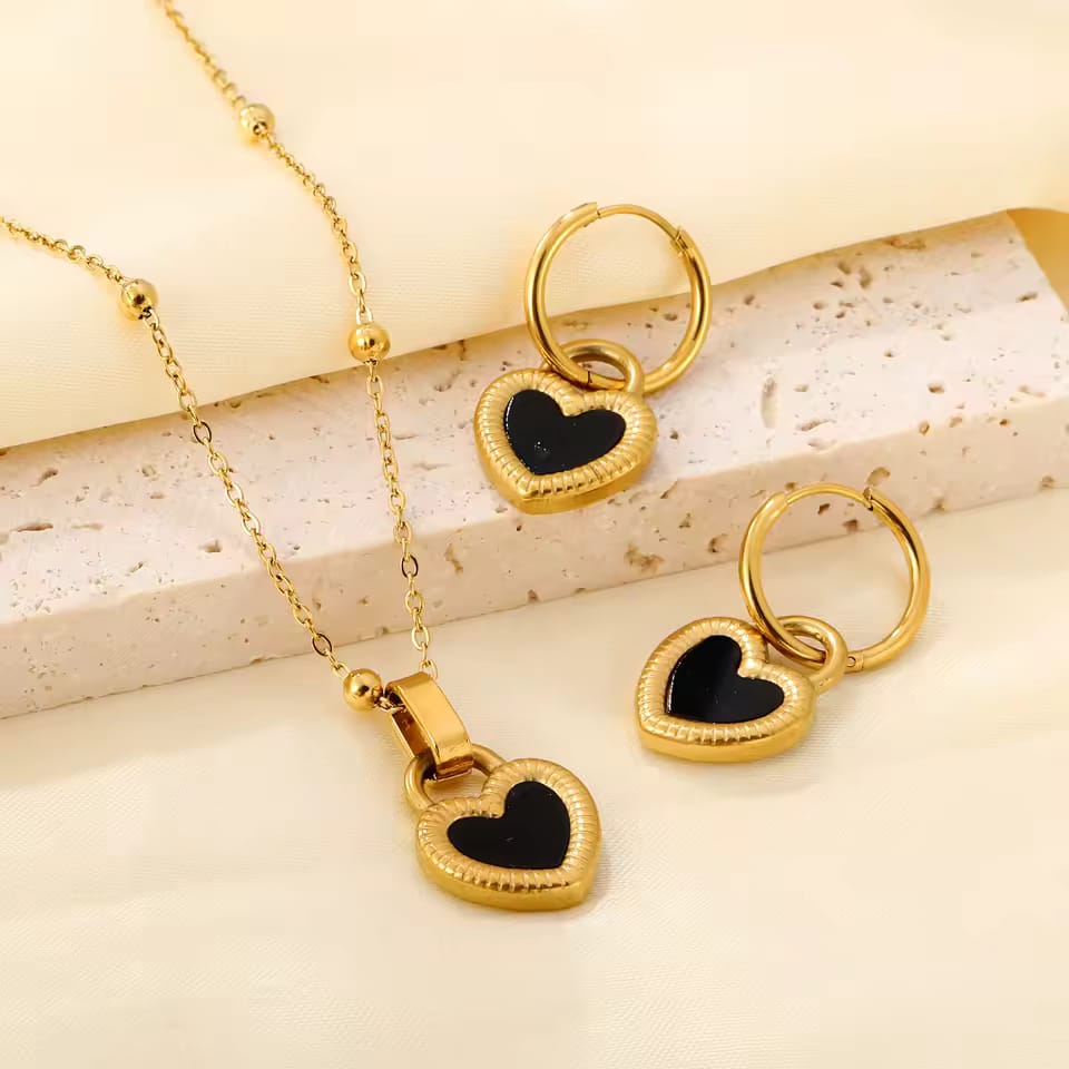Kendra Amour Gift Set